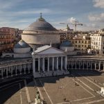 Napoli, Piazza del Plebiscito [Foto di Vytenis Malisauskas su Unsplash]