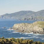 La frastagliata costa galiziana nei pressi di La Coruna