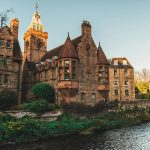 Dean Village [Foto di Cameron Gibson su Unsplash]