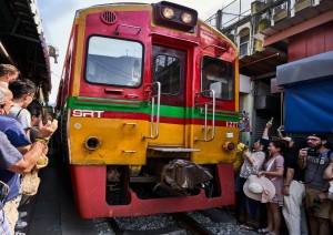 Bangkok - Tour Dei Mercati.jpg