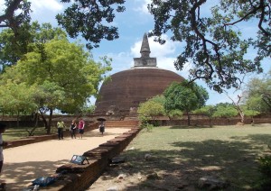 Sigiriya – Polonnaruwa.jpg