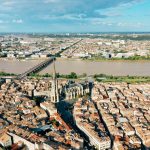 Bordeaux [Foto di Valentin Wechsler su Unsplash]