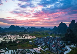 Guilin - Hong Kong.jpg