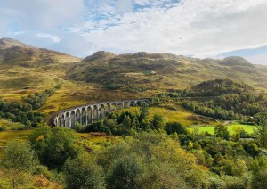 Glencoe - Glenfinnan Viaduct - Pitlochry (205 Km / 2h 50min).jpg